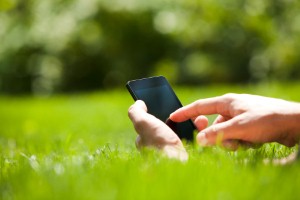 Infinit goes mobile