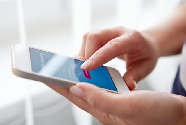 Samsung to unveil new Galaxy smartphone next month