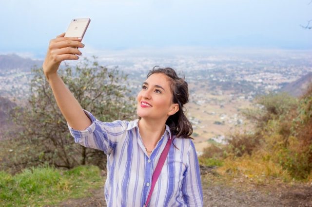 Huawei’s new phone comes with inbuilt AI