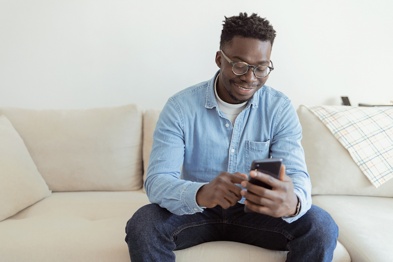 man trying to find out what phone he has