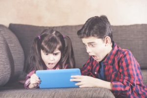 5 برنامه برای ایمن نگه داشتن فرزندانتان در دستگاه های جدیدشان