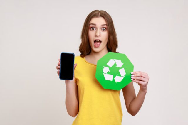 How Are Phone Manufacturers Improving Their Sustainability?