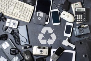 چه چیز دیگری می توانم برای پول به مازوما بفروشم؟